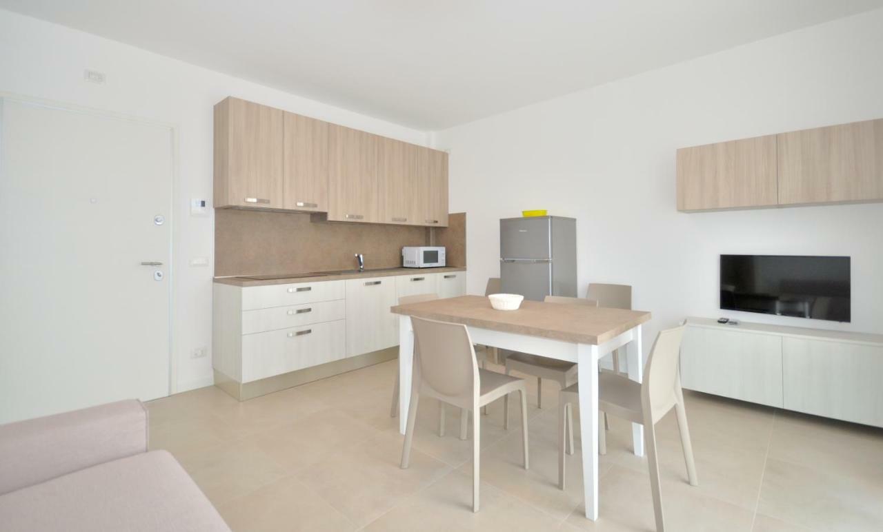 Condominio Il Faro Bibione Bagian luar foto